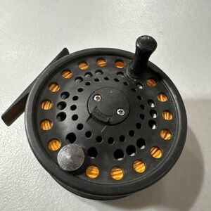 Cortland Fairplay 5/6 wt Fly Reel Lightweight Adjustable Drag  GOOD FLOAT LINE